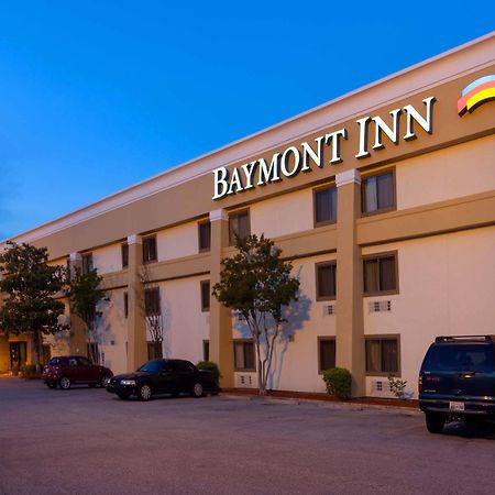 Готель Baymont By Wyndham Memphis East Екстер'єр фото